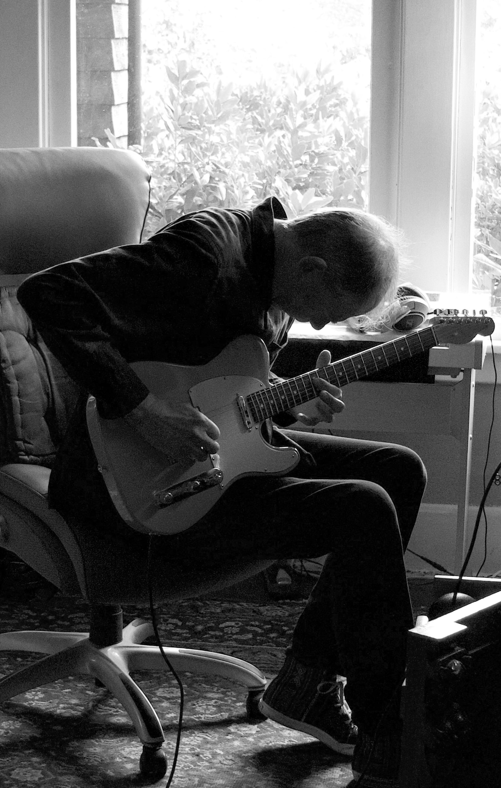 Jeff Kelly recording in his home